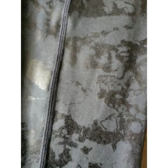 Lilly Pulitzer Weekender High Rise Midi True Onyx Shoreline Foil Leggings Medium - Picture 3 of 9